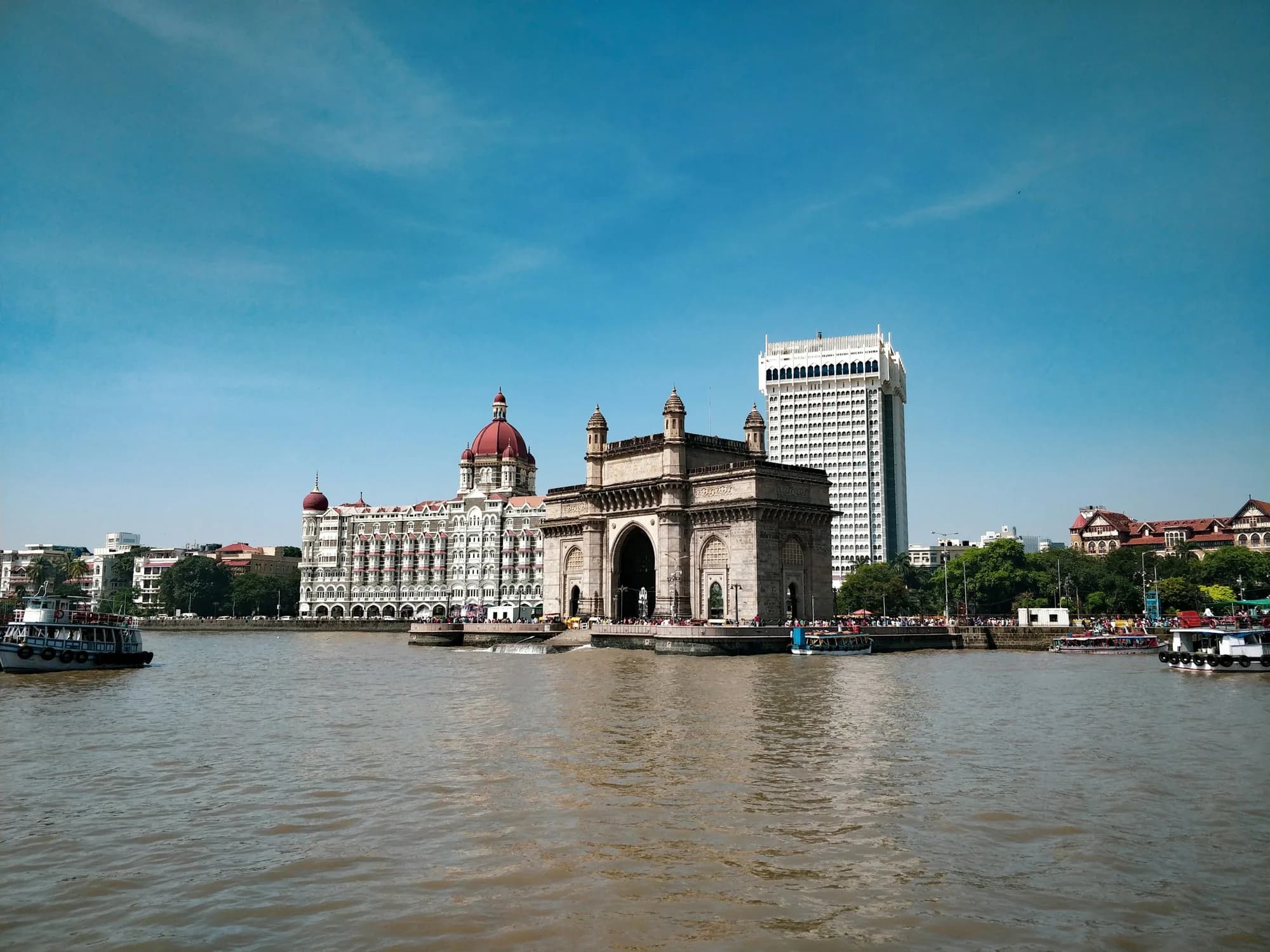 Gateway of India and the Taj Mahal Palace hotel on the Mumbai waterfront
